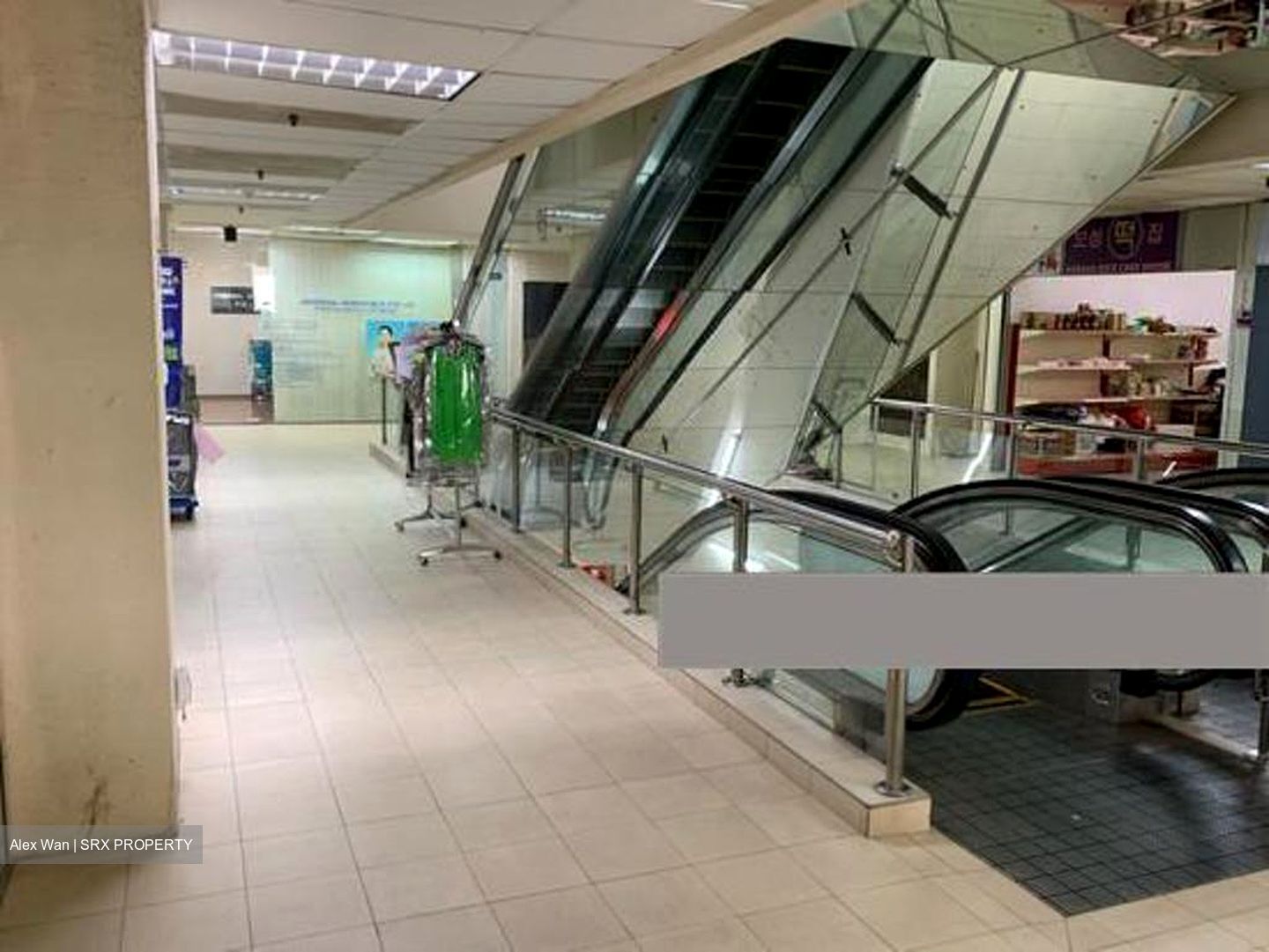 Beauty World Plaza (D21), Shop House #616912621